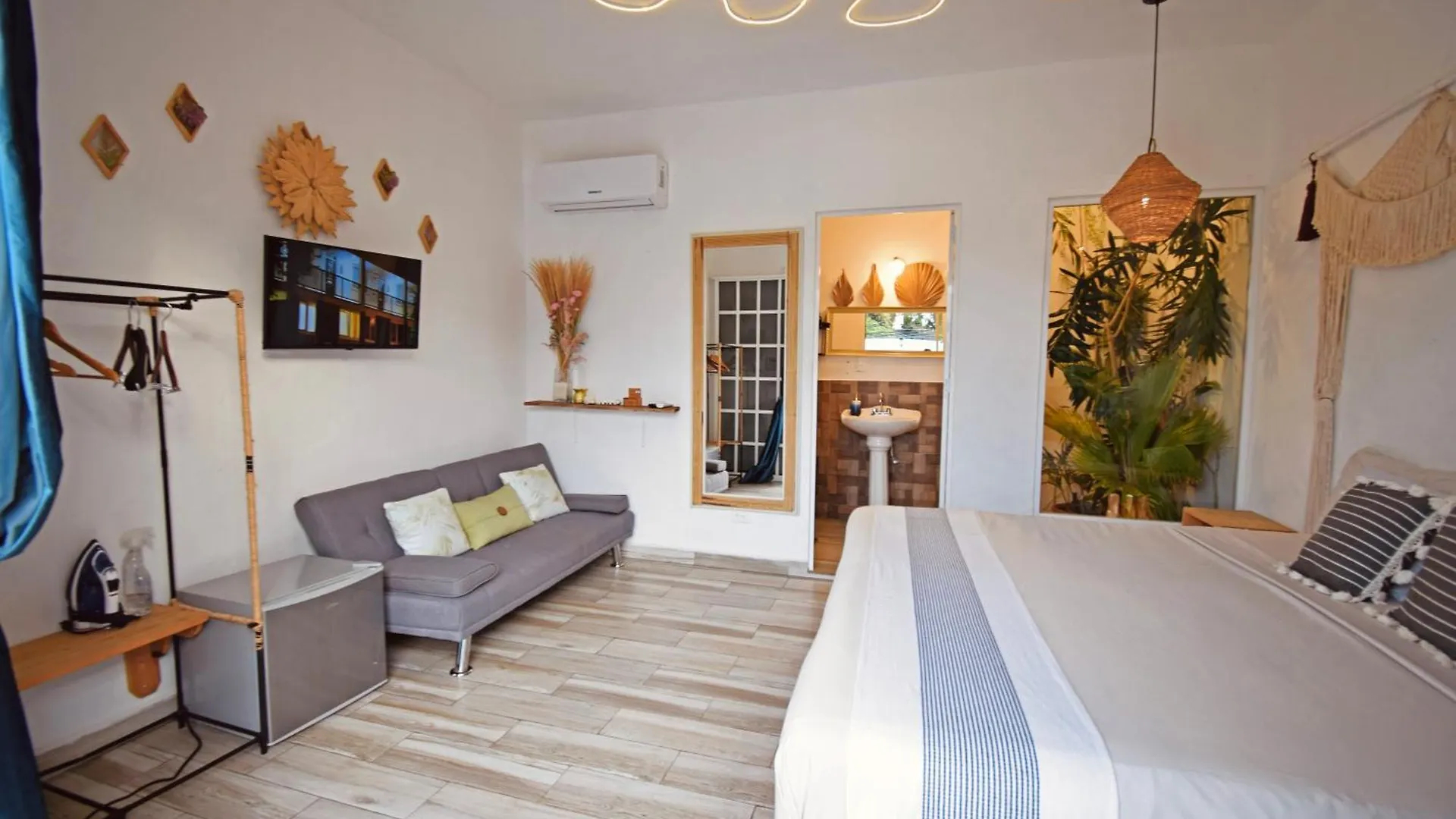 Homestay Casa Nomis Cancun