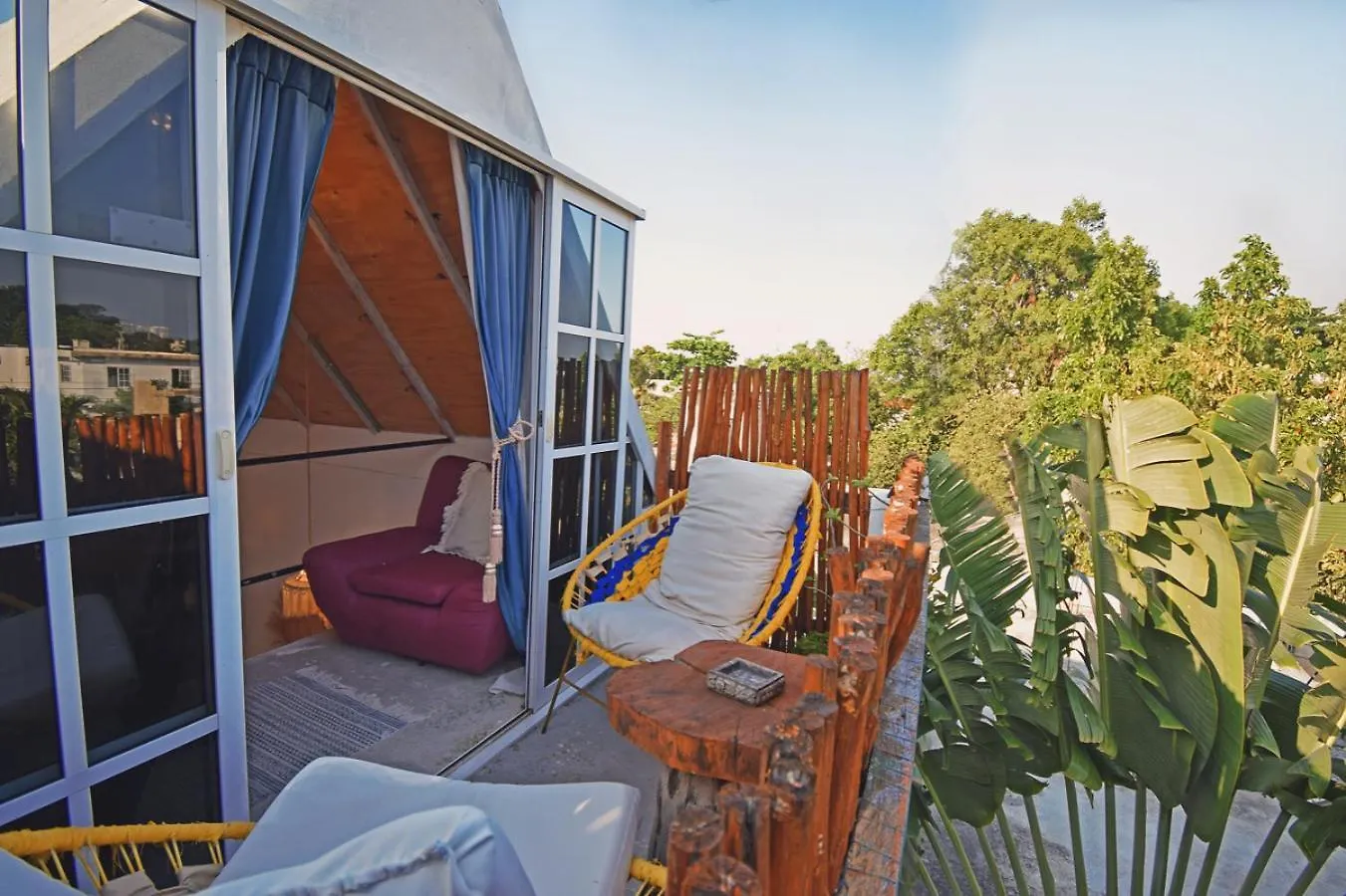 Homestay Casa Nomis Cancun Mexico